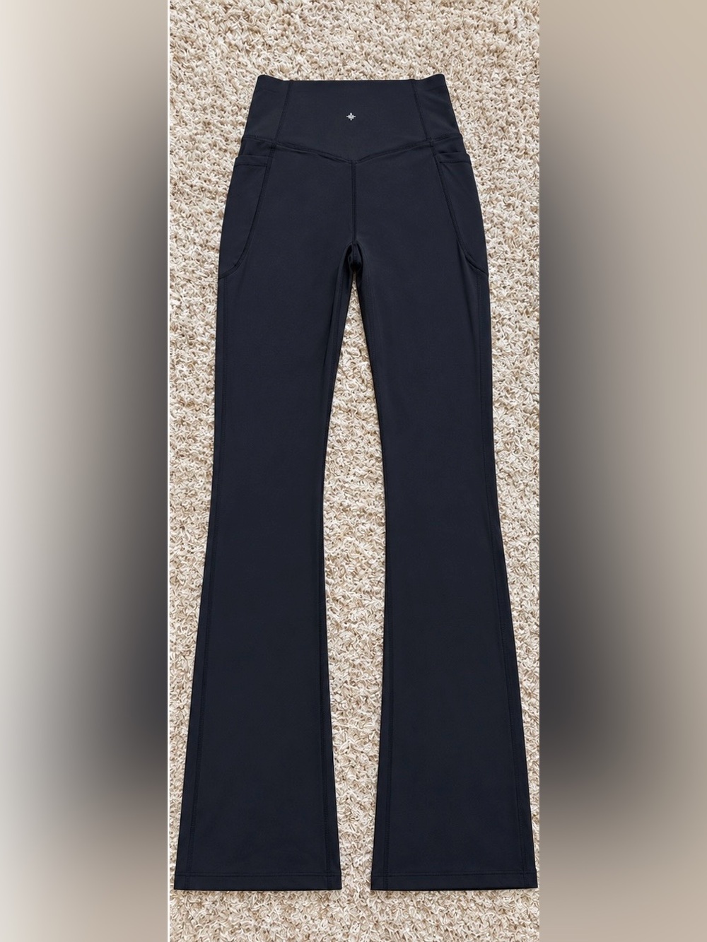 NWT Halara Black High Waisted Flare Leggings Size S Extra Tall Side Pockets